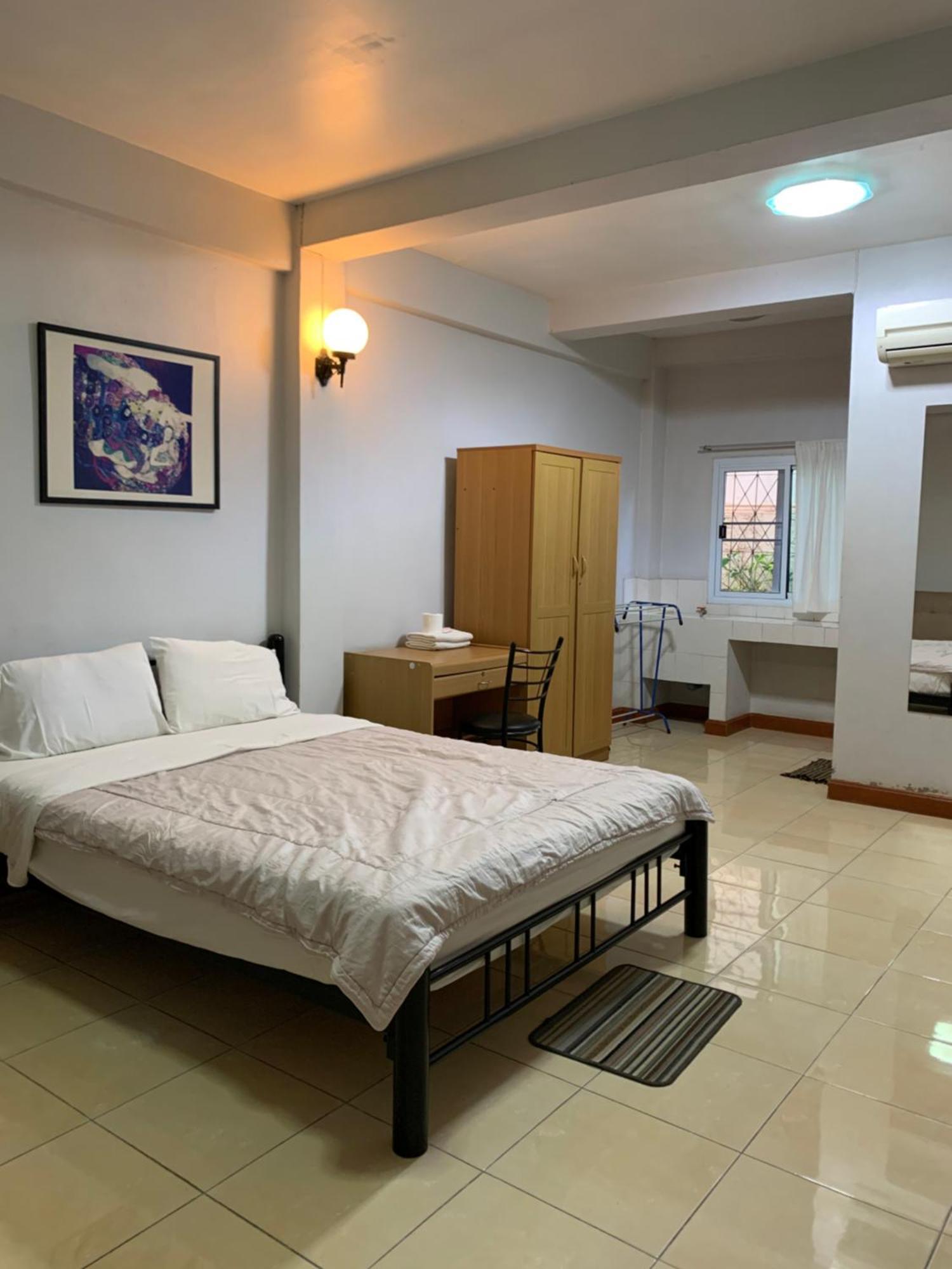 Pikul Apartment Hotel Nong Khai Exterior photo