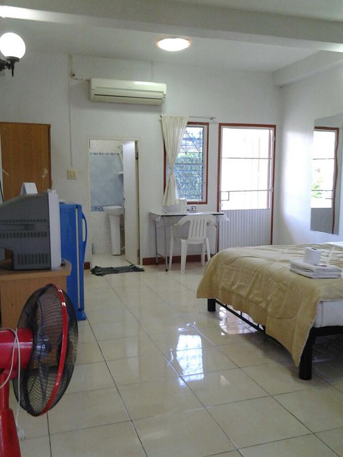 Pikul Apartment Hotel Nong Khai Exterior photo